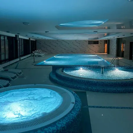 Premium Apartment Eye On Baltic Sea With Panoramic View - Pool & Sauna - Air Conditioning - Free Underground Parking